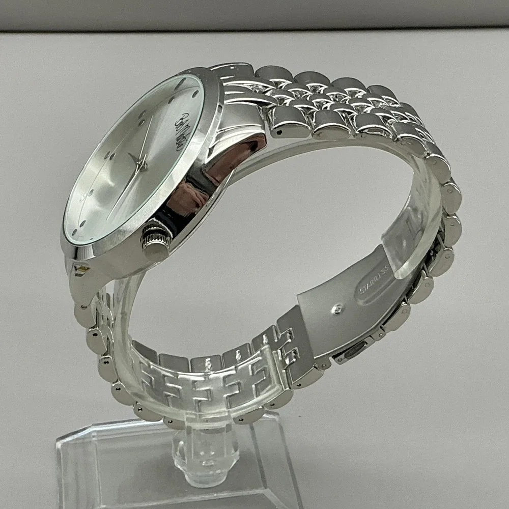 Bob Mackie Womens Watch Silver Dial Silver Tone Bracelet Quartz Analog BMS4010SS